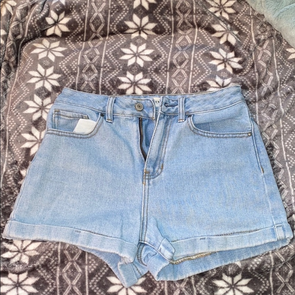 Pacsun Mom Denim Shorts!